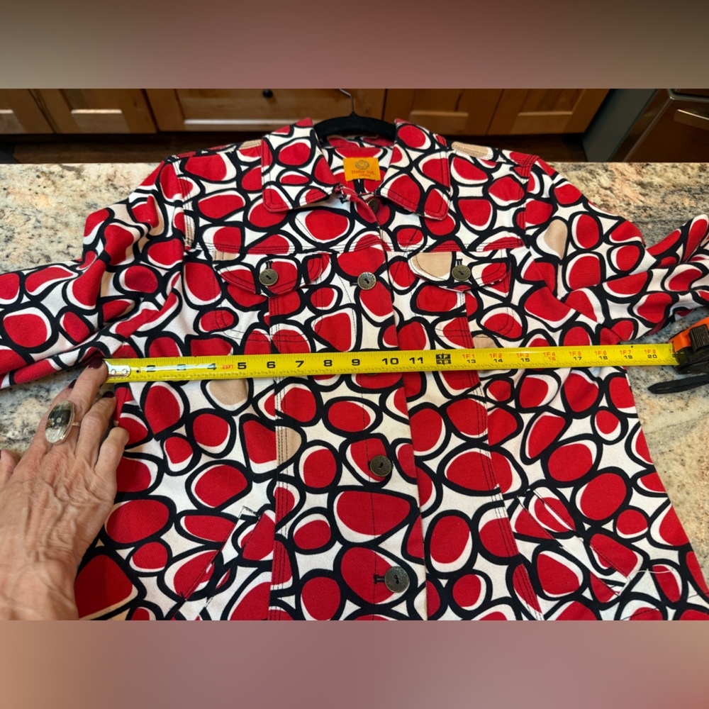 Ruby Rd Petite Vibrant Red and Black Patterned Jacket. Size Medium. EUC - Picture 9 of 13
